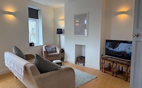 Modern Town Centre Flat